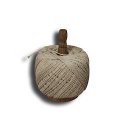String ball on wooden support d9 h16 String ball on wooden support d9 h16